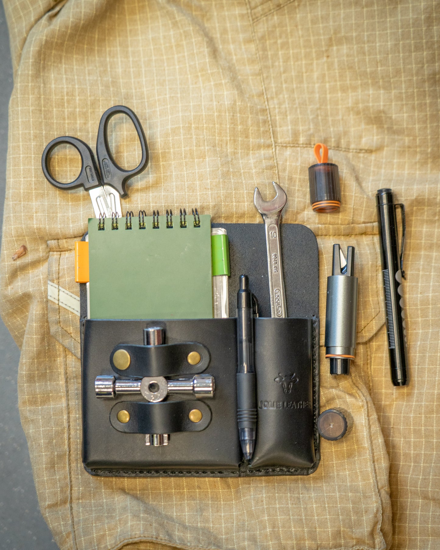 Firefighter pocket organiser